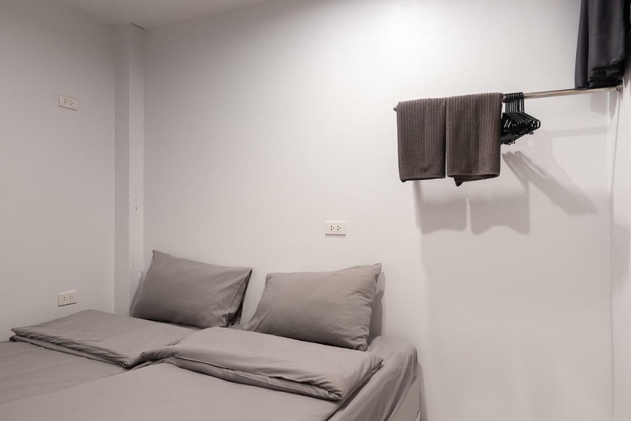 Хостел Minimal House (adults Only) *