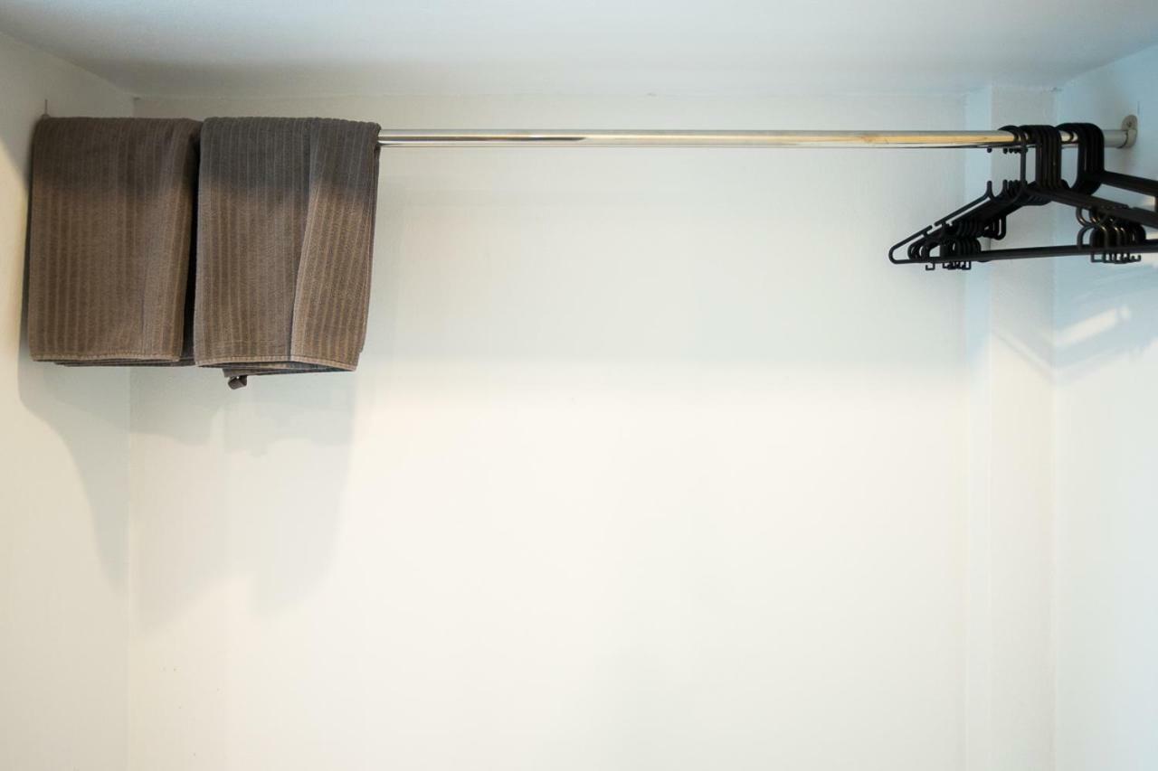Minimal House (adults Only) Хостел