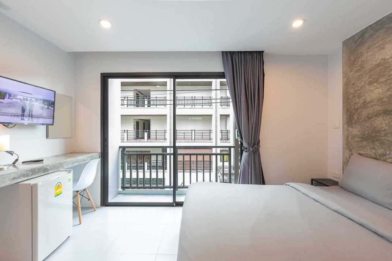 Minimal House (adults Only) Хостел Patong
